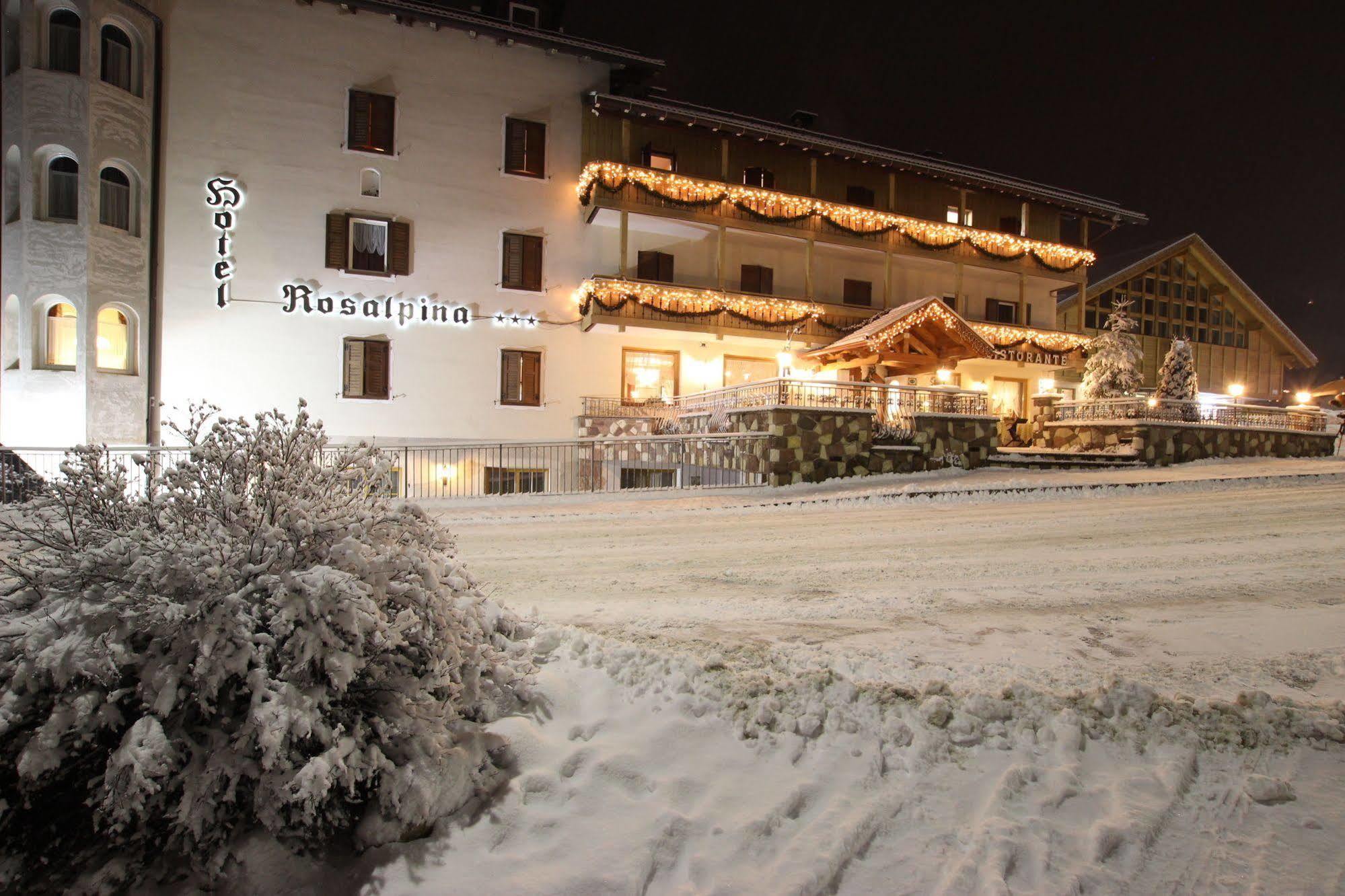 Hotel Rosalpina Soraga Exterior photo